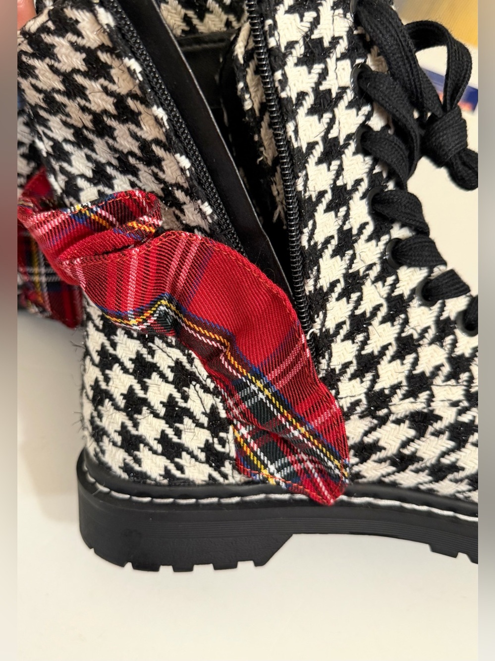 Torrid Betsey Johnson Houndstooth Combat Ruffle Boot (Sz 10 WW) - Picture 12 of 14